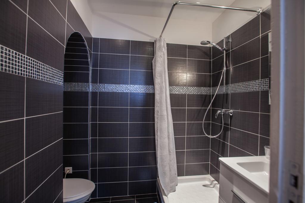 Appartements Foch Cannes Bagian luar foto